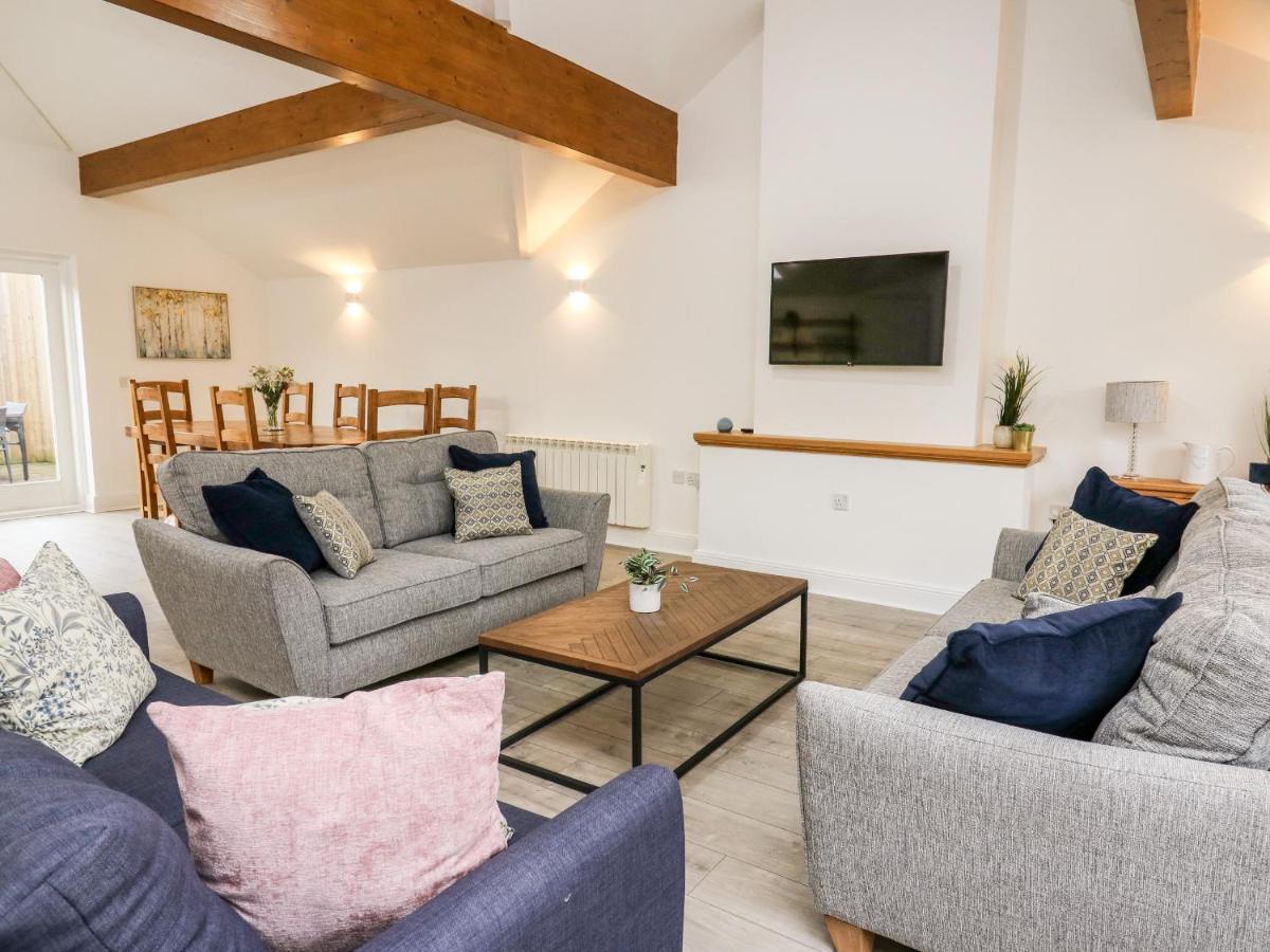 Bridgend Cottages ランドリンドッド・ウェルズ エクステリア 写真
