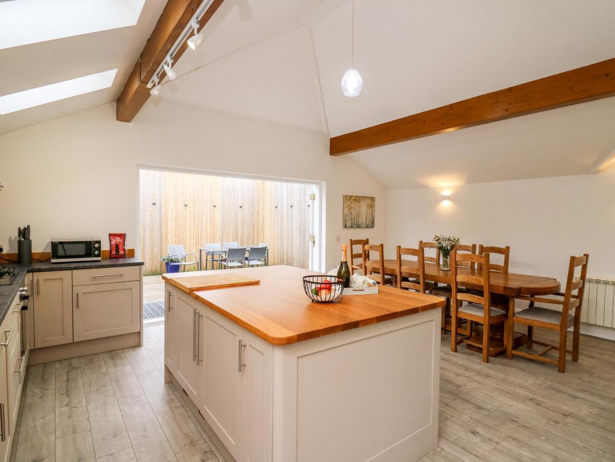 Bridgend Cottages ランドリンドッド・ウェルズ エクステリア 写真